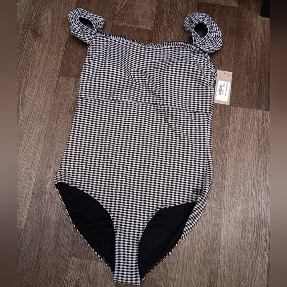 Albion Hamptons One-Piece New Size XL - Picture 3 of 7